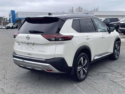 2022 Nissan Rogue Platinum
