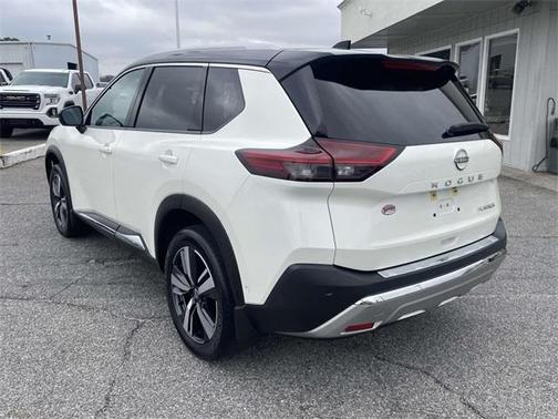 2022 Nissan Rogue Platinum