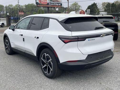 Summit White 2026 Chevrolet Equinox EV LT 1