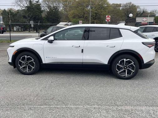 Summit White 2026 Chevrolet Equinox EV LT 1