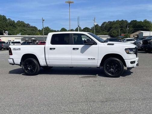 Bright White Clearcoat 2023 RAM 1500 Big Horn