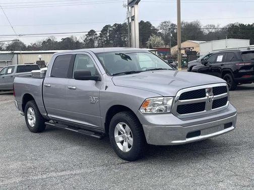 2021 RAM 1500 Classic SLT