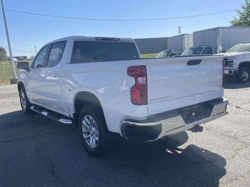 Summit White 2026 Chevrolet Silverado 1500 LT
