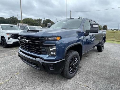 2025 Chevrolet Silverado 2500 Custom