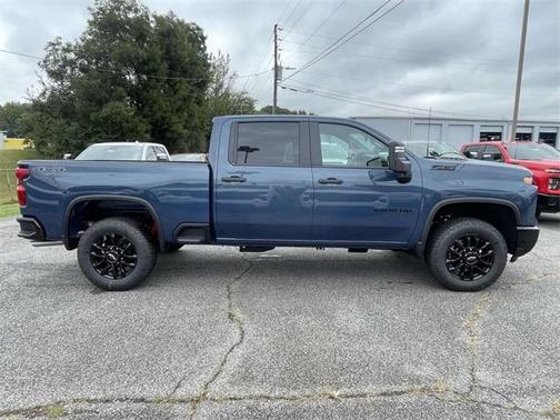 2025 Chevrolet Silverado 2500 Custom