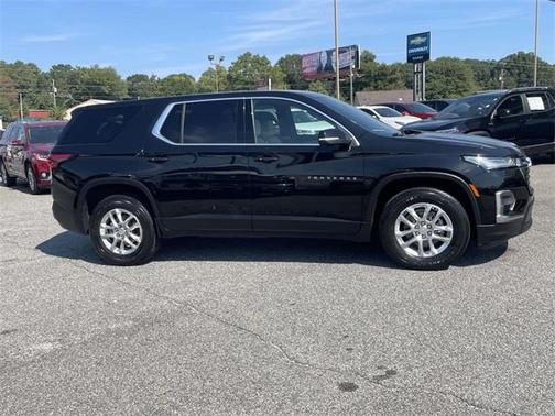 2023 Chevrolet Traverse LS