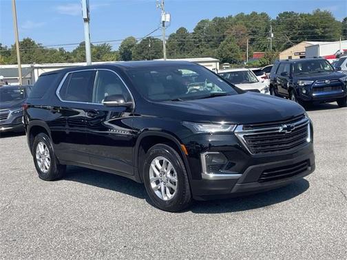 2023 Chevrolet Traverse LS