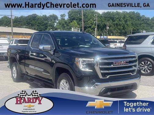 Onyx Black 2022 GMC Sierra 1500 Limited SLE