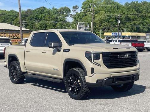 Desert Sand Metallic 2022 GMC Sierra 1500 Elevation