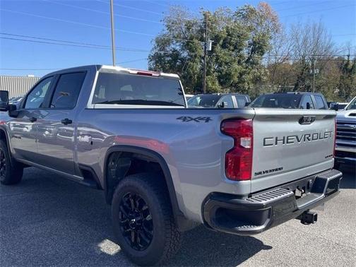 2026 Chevrolet Silverado 2500 Custom