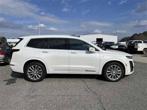 2023 Cadillac XT6 Premium Luxury FWD