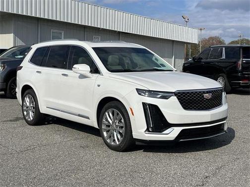 2023 Cadillac XT6 Premium Luxury FWD