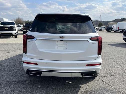2023 Cadillac XT6 Premium Luxury FWD
