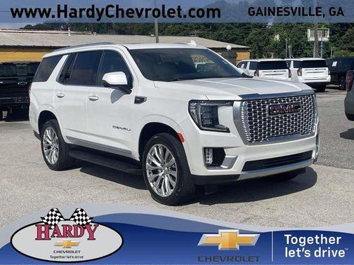 White Frost Tri-Coat 2024 GMC Yukon Denali