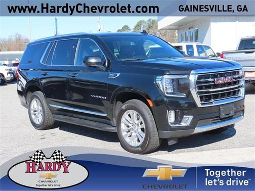 2023 GMC Yukon SLT