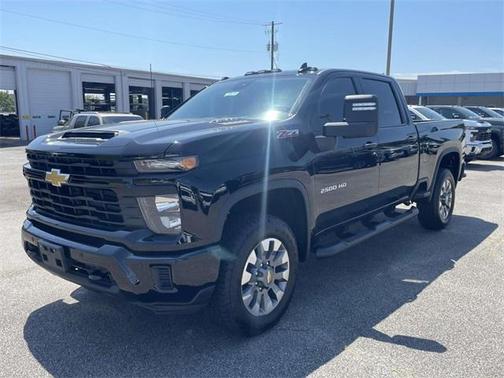 2025 Chevrolet Silverado 2500 Custom