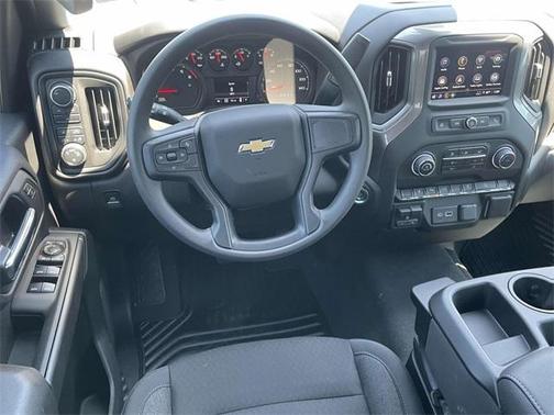 2025 Chevrolet Silverado 2500 Custom