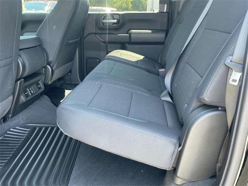 2025 Chevrolet Silverado 2500 Custom