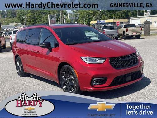 2025 Chrysler Pacifica Limited