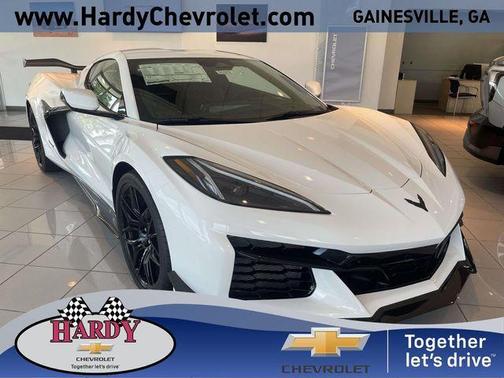 Arctic White 2026 Chevrolet Corvette Z06