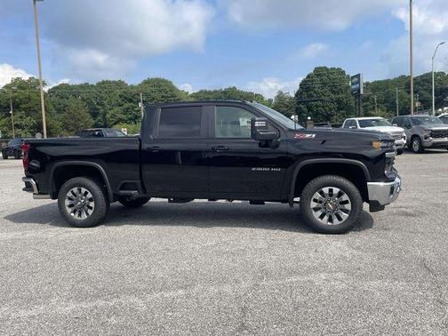 Black 2026 Chevrolet Silverado 2500 LT