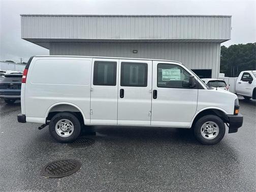 2025 Chevrolet Express 2500 Work Van