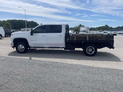 Summit White 2022 Chevrolet Silverado 3500 LT