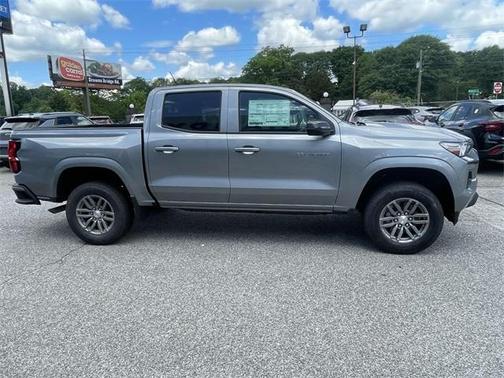 2025 Chevrolet Colorado LT