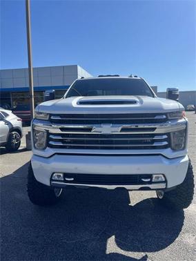 2023 Chevrolet Silverado 3500 High Country