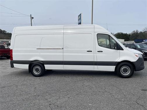 2024 Mercedes-Benz Sprinter 2500 High Roof