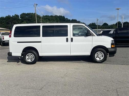 2023 Chevrolet Express 3500 LS