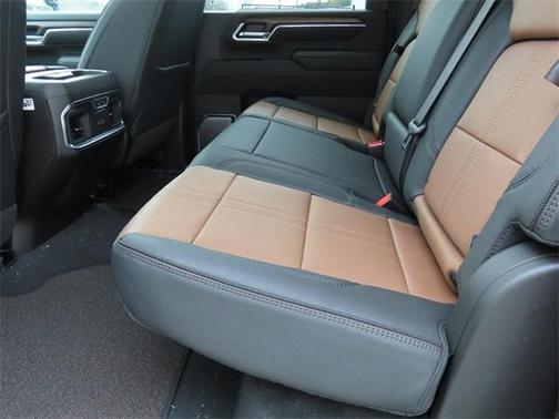 2025 Chevrolet Silverado 3500 High Country