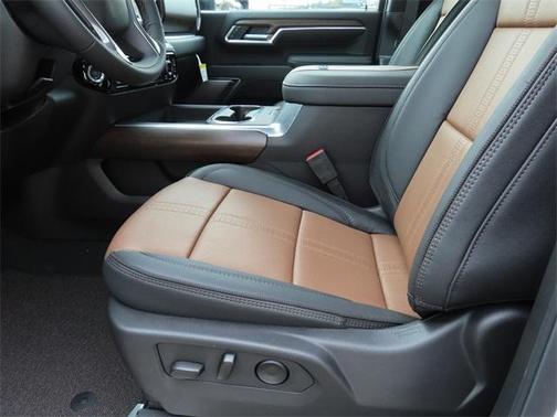 2025 Chevrolet Silverado 3500 High Country
