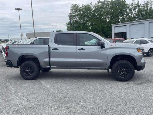 Sterling Gray Metallic 2026 Chevrolet Silverado 1500 Custom Trail Boss