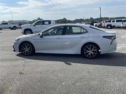 2023 Toyota Camry SE Nightshade