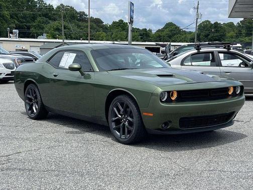 F8 Green 2022 Dodge Challenger SXT
