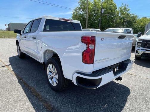 Summit White 2026 Chevrolet Silverado 1500 Custom