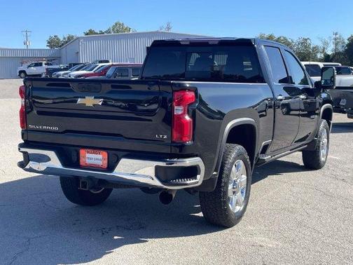 Black 2022 Chevrolet Silverado 2500 LTZ