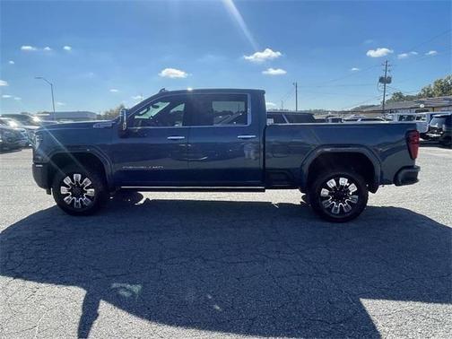 2024 GMC Sierra 2500 Denali