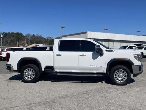 2021 GMC Sierra 2500 SLT