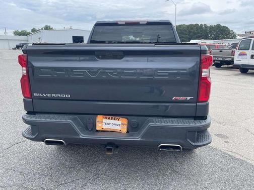 Shadow Gray Metallic 2019 Chevrolet Silverado 1500 RST