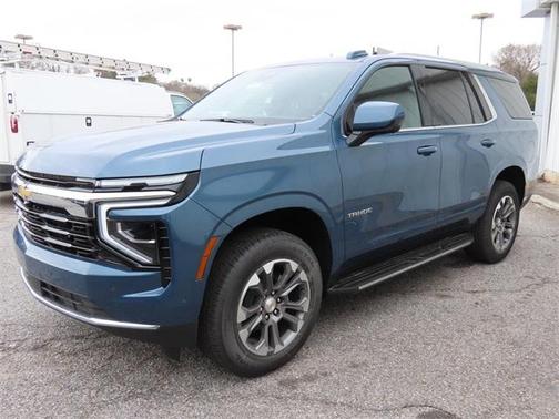 2025 Chevrolet Tahoe LS