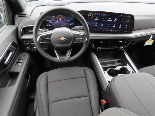 2025 Chevrolet Tahoe LS