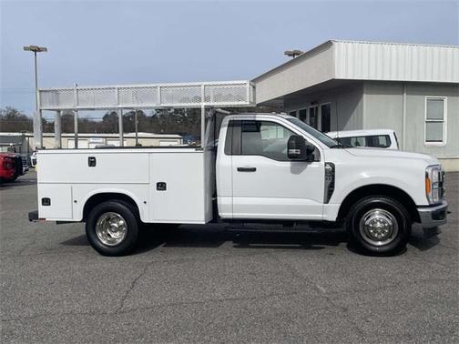 2023 Ford F-350 XL DRW