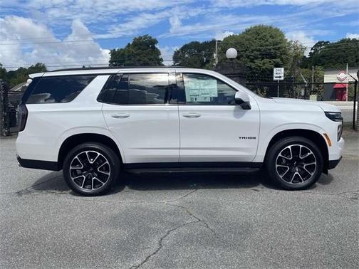2025 Chevrolet Tahoe RST