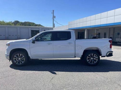 Summit White 2026 Chevrolet Silverado 1500 LT