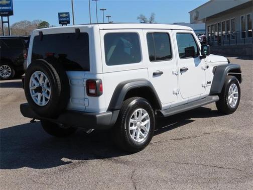 2023 Jeep Wrangler Sport