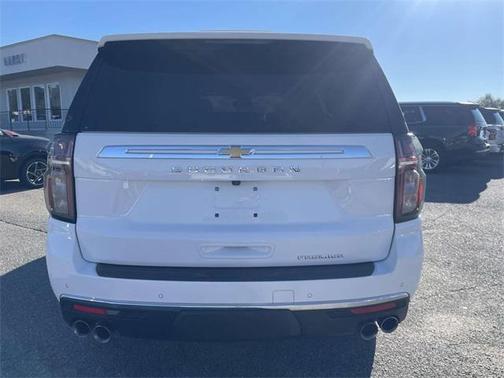 2023 Chevrolet Suburban Premier