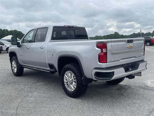 2023 Chevrolet Silverado 3500 High Country