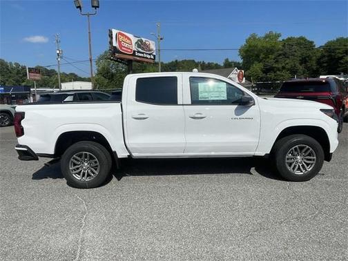 2025 Chevrolet Colorado LT
